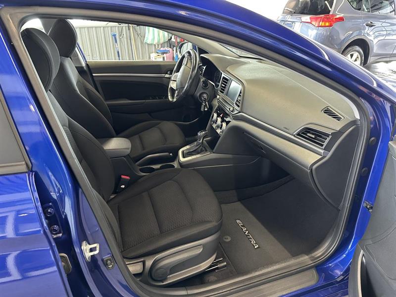 hyundai Elantra 2020 - 14