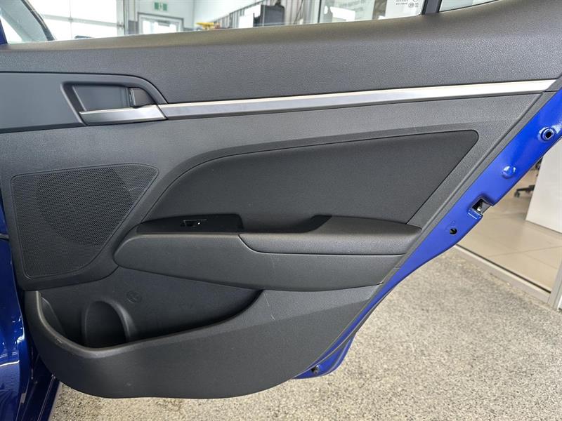 hyundai Elantra 2020 - 15