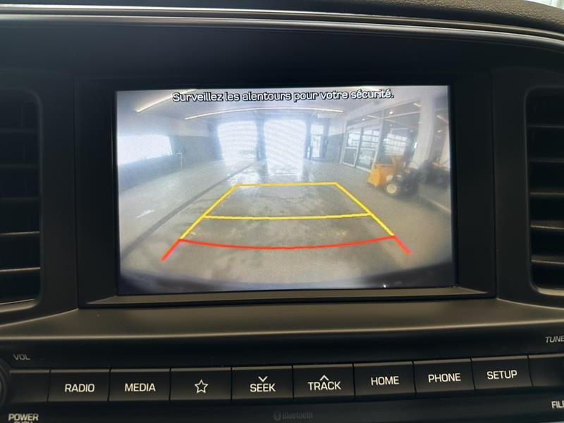 hyundai Elantra 2020 - 23