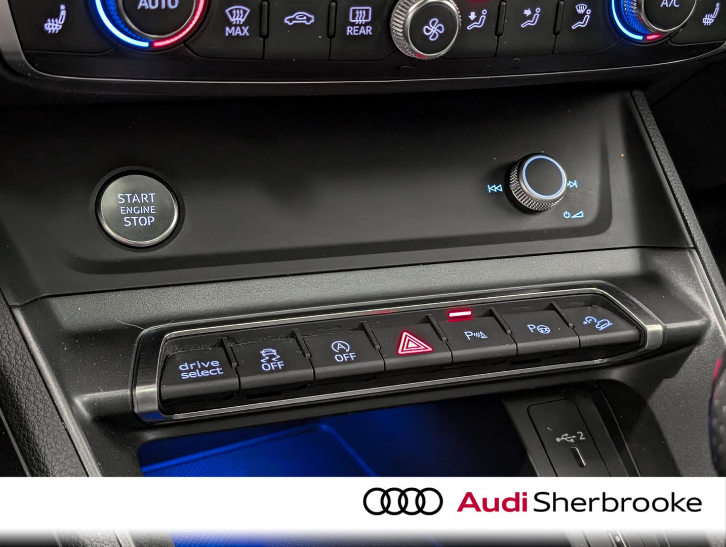 audi Q3 2020 - 18
