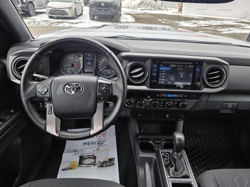 toyota Tacoma 2017 - 12