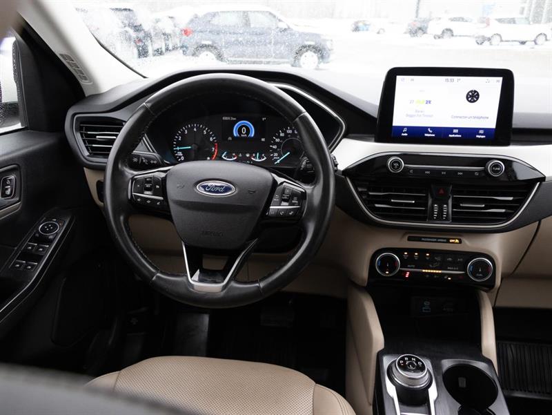 ford Escape 2022 - 18
