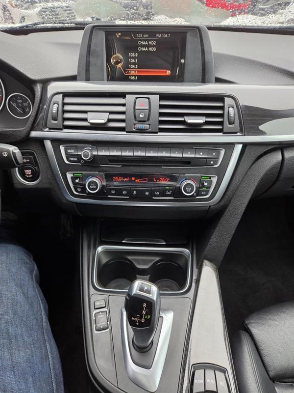 2015 Bmw 3 Series - Image 21