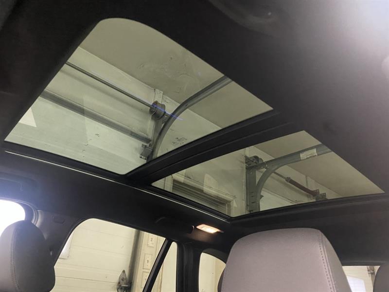 bmw X1 2021 - 30