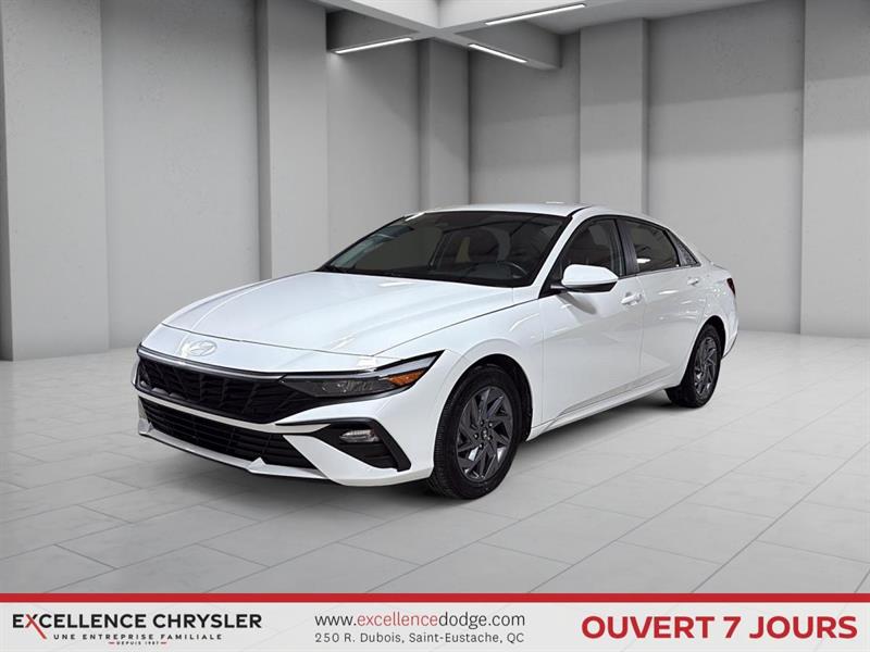 hyundai Elantra 2024