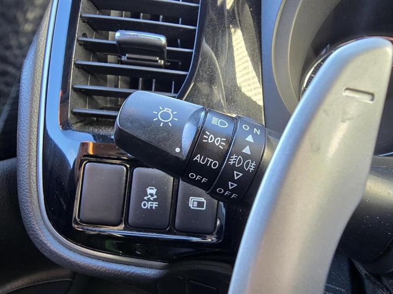 mitsubishi Outlander 2018 - 14