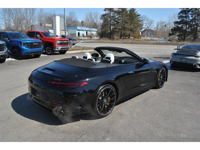 2023 Mercedes-Benz SL - Image 9