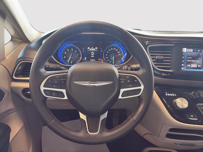 chrysler Grand Caravan 2022 - 13