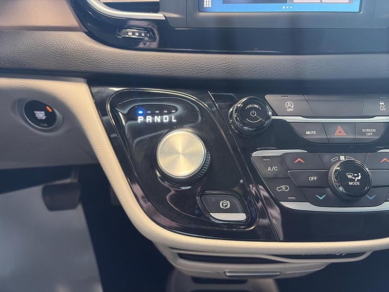 chrysler Grand Caravan 2022 - 16