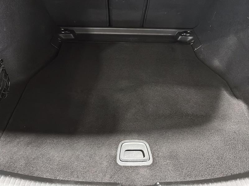 mercedes-benz C-Class 2024 - 7