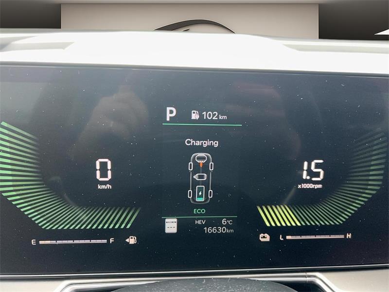kia Sorento PHEV 2025 - 18