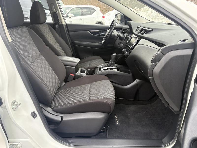 nissan Qashqai 2020 - 35