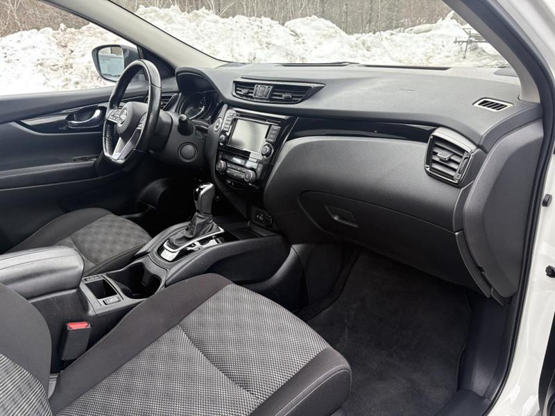 nissan Qashqai 2020 - 36