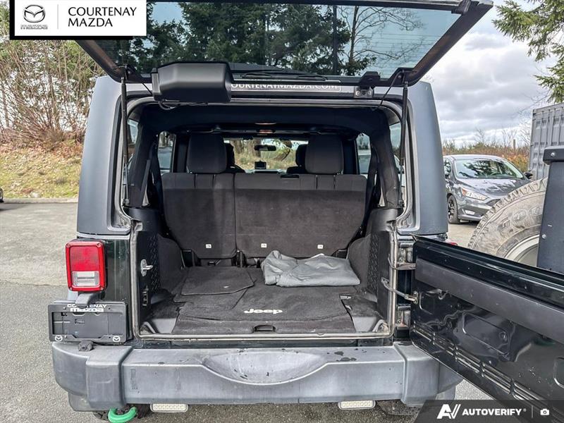 jeep Wrangler 2012 - 22