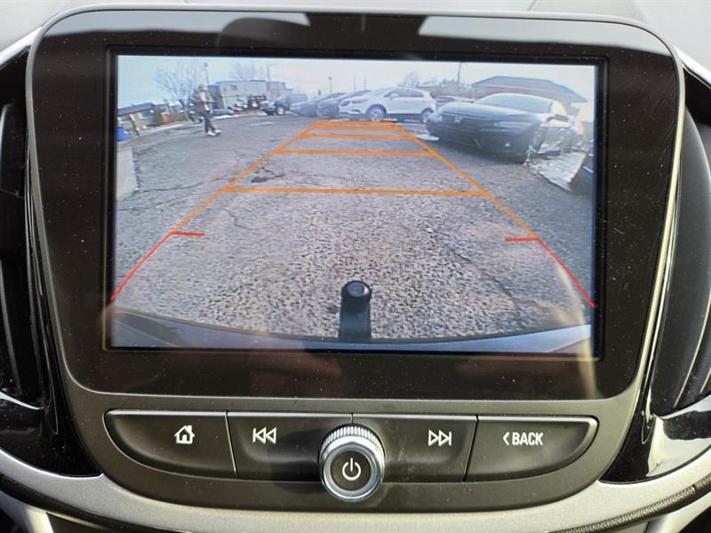 2017 Chevrolet Volt - Image 22