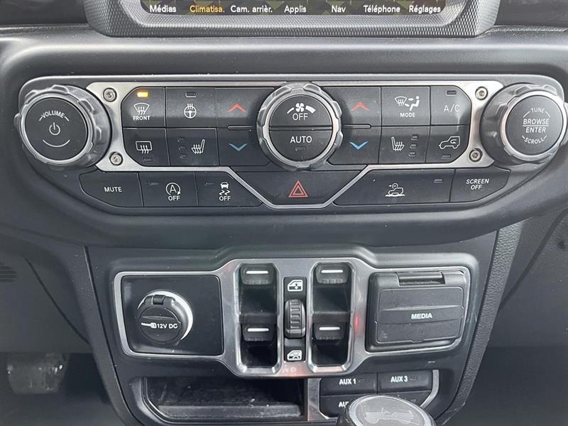 jeep Wrangler 2022 - 25