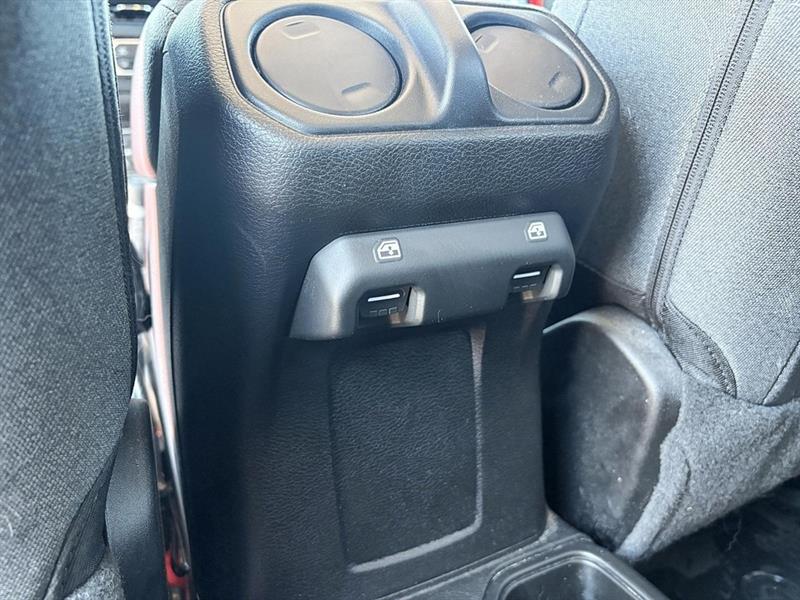 jeep Wrangler 2025 - 28