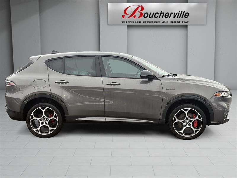 alfa romeo Tonale 2023 - 6