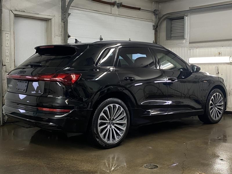 audi e-tron 2021 - 7