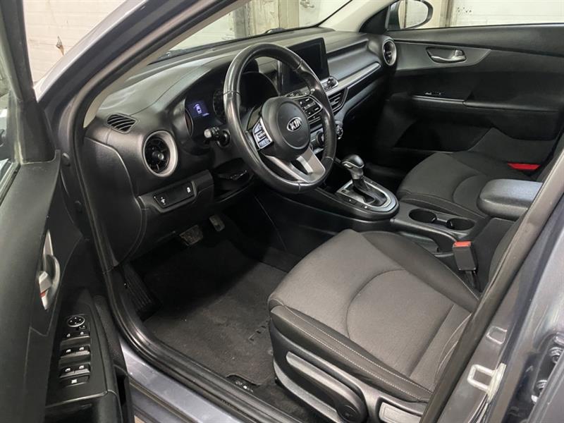 kia Forte 2021 - 13