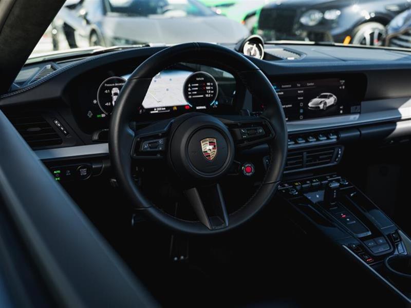 porsche 911 2025 - 31