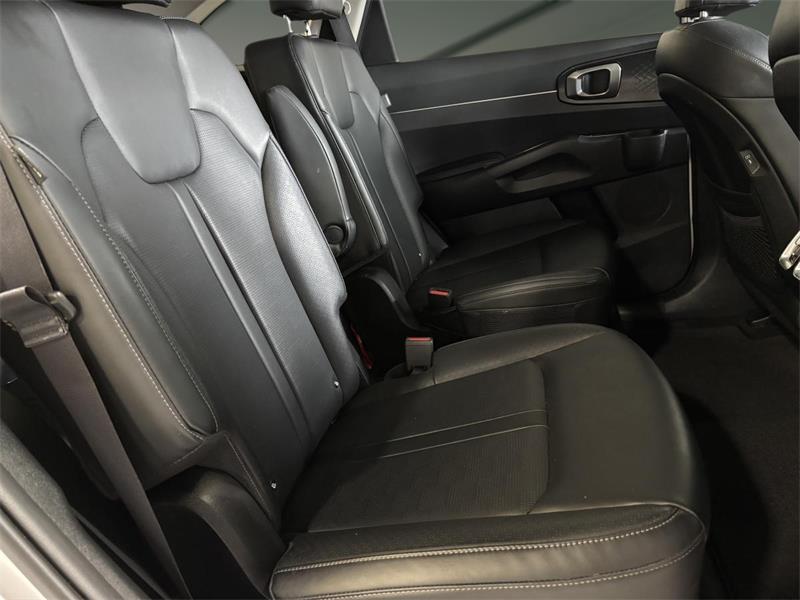 kia Sorento 2025 - 10