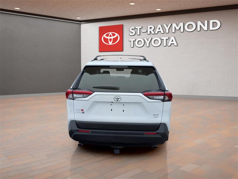 toyota RAV4 2024 - 8