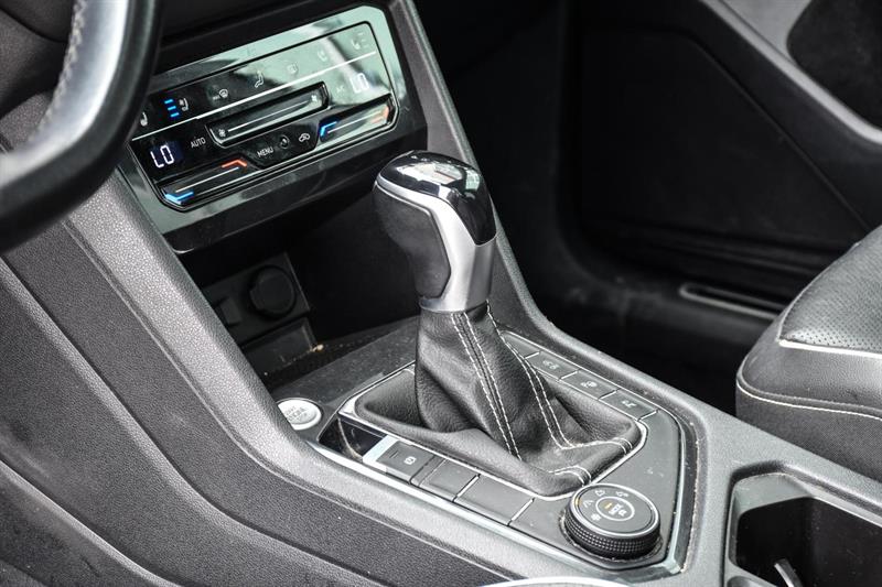 volkswagen Tiguan 2022 - 25