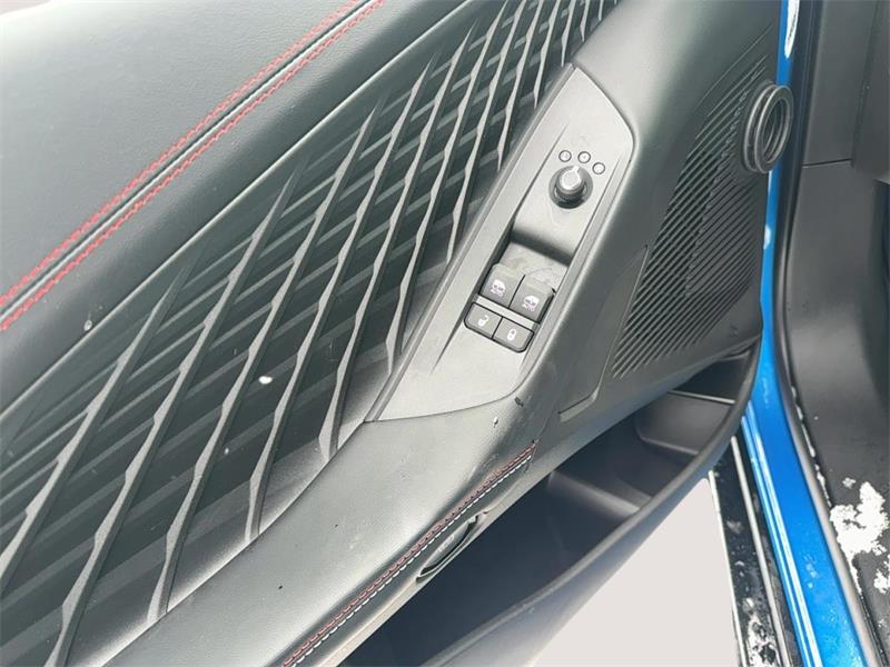 dodge Charger 2026 - 10