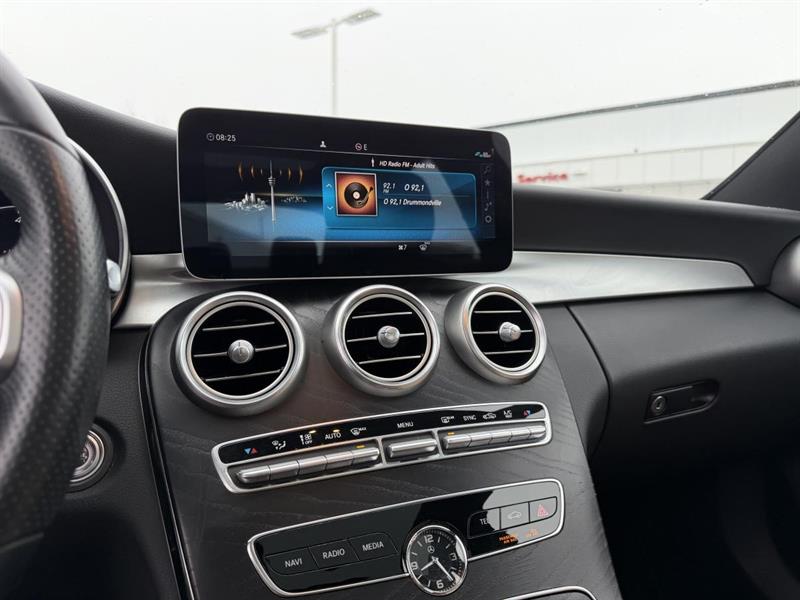 mercedes-benz C 300 2020 - 20