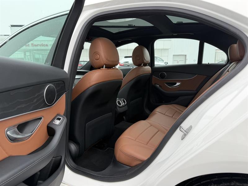 mercedes-benz C 300 2020 - 21