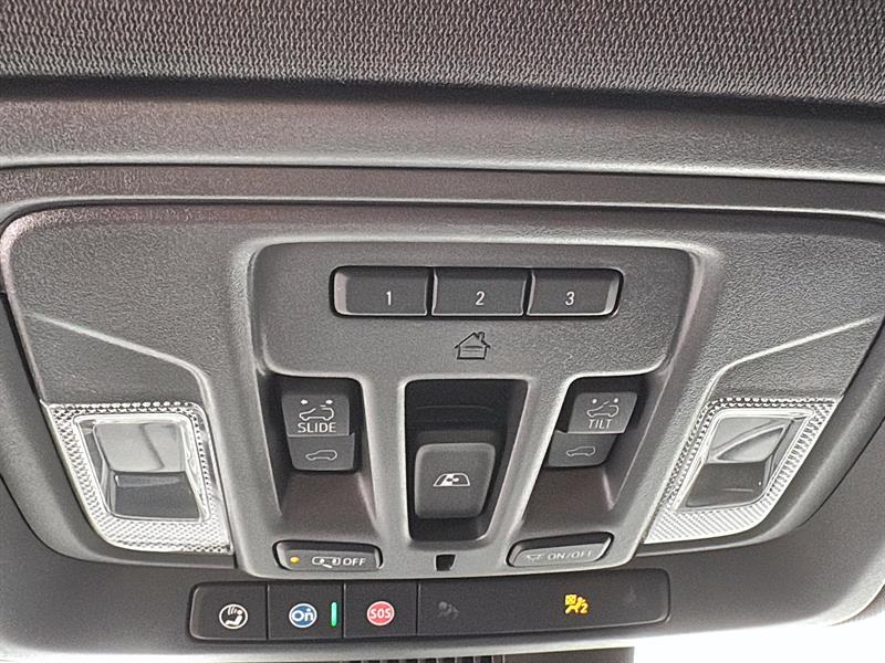 chevrolet Silverado 1500 2023 - 30