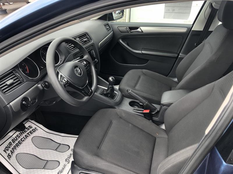 volkswagen Jetta 2015 - 10