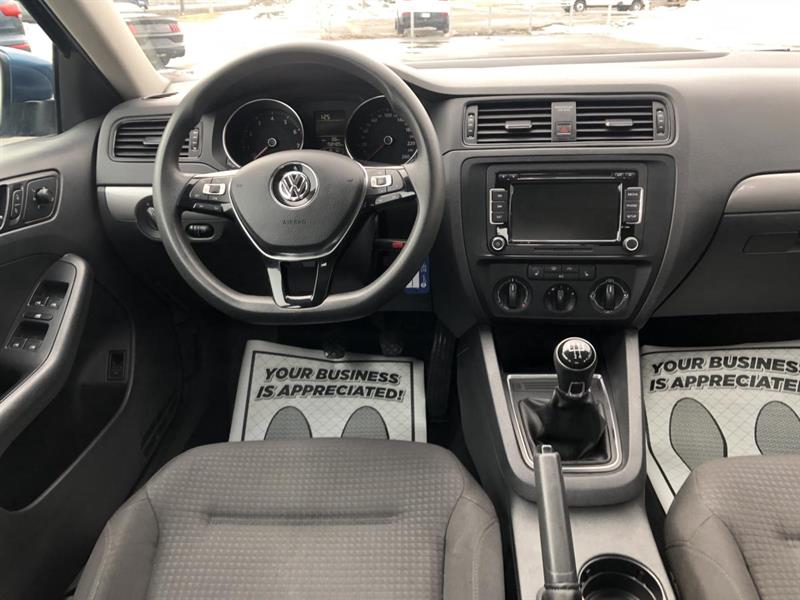 volkswagen Jetta 2015 - 13