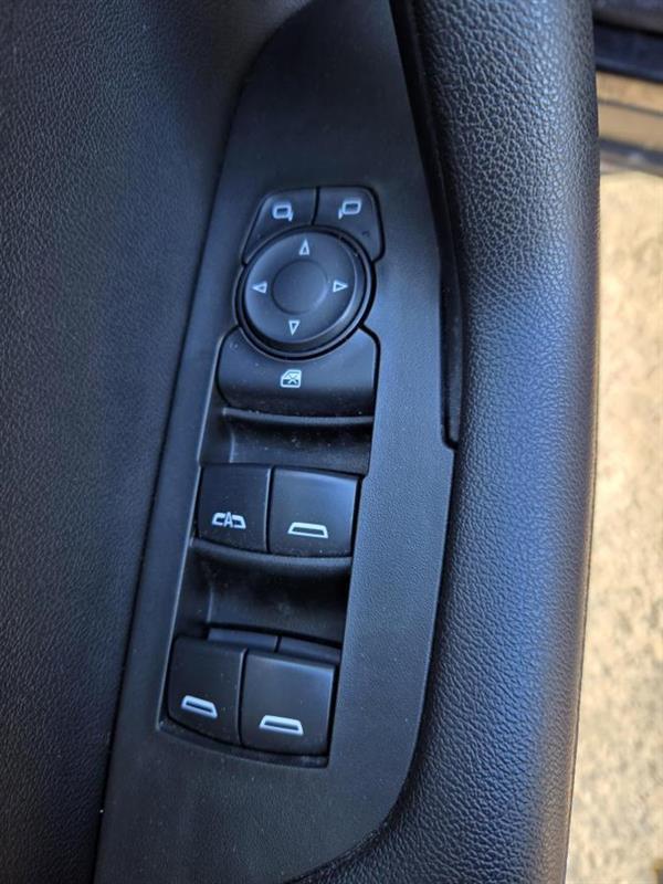 2021 Chevrolet Blazer - Image 17