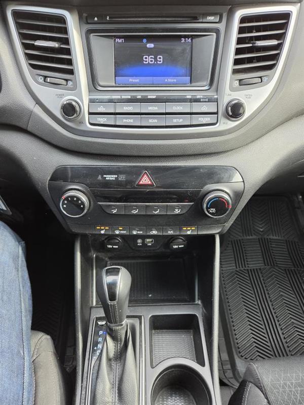 2016 Hyundai Tucson - Image 20