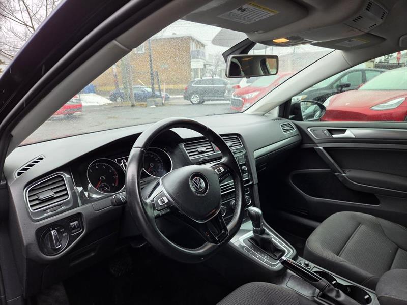 2019 Volkswagen Golf - Image 15