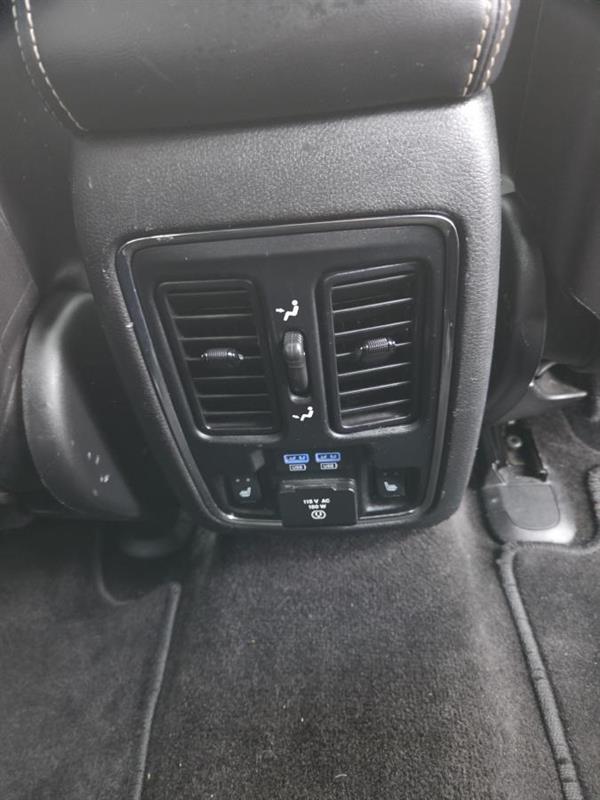 2015 Jeep Grand Cherokee - Image 13