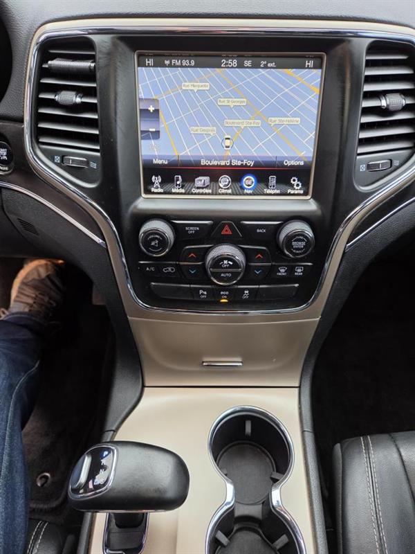 2015 Jeep Grand Cherokee - Image 22