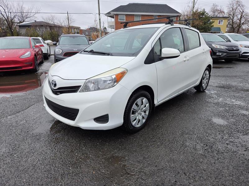 2012 Toyota Yaris - Image 3