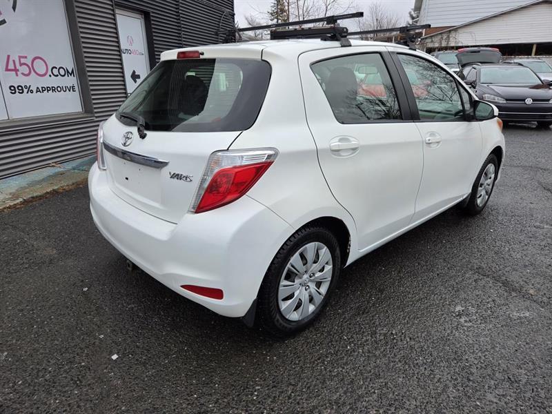 2012 Toyota Yaris - Image 7