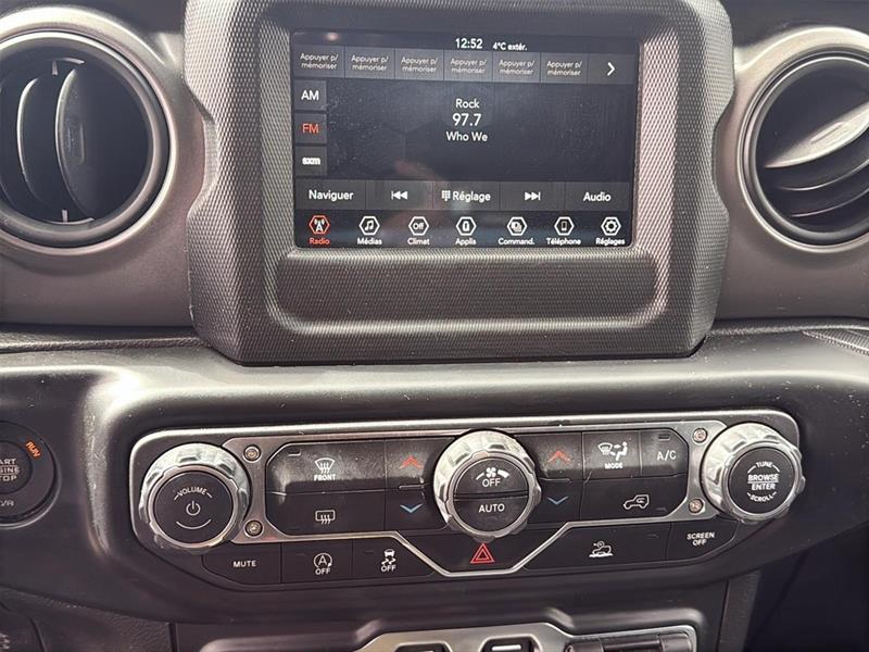 jeep Wrangler 2022 - 21