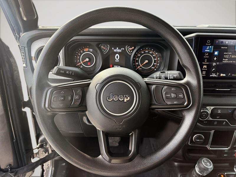 jeep Wrangler 2024 - 11