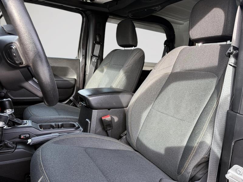 jeep Wrangler 2024 - 21