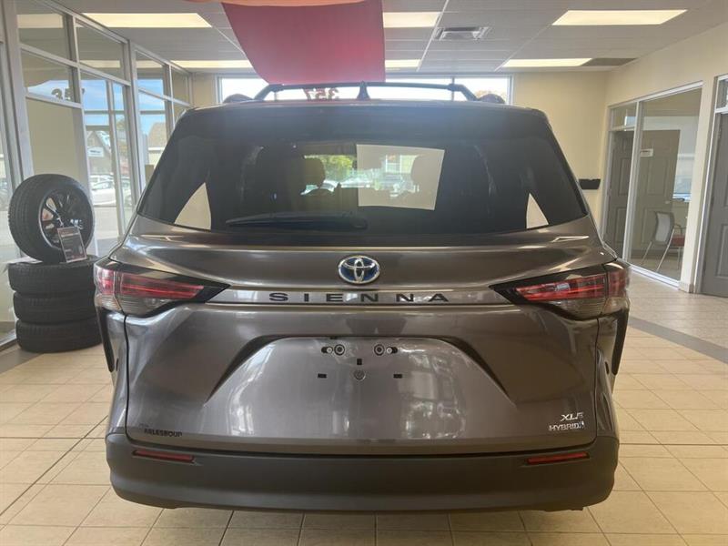toyota Sienna 2022 - 13