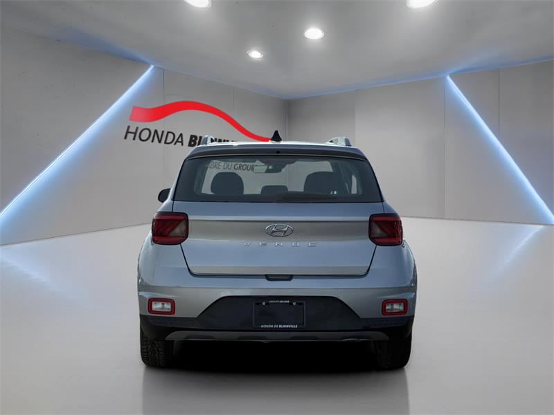 hyundai Venue 2022 - 8