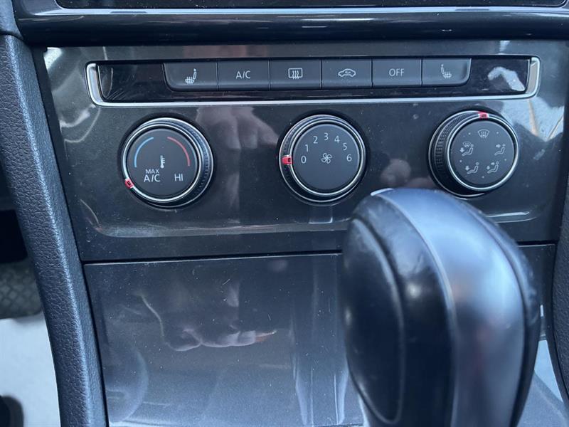 volkswagen Golf 2019 - 28