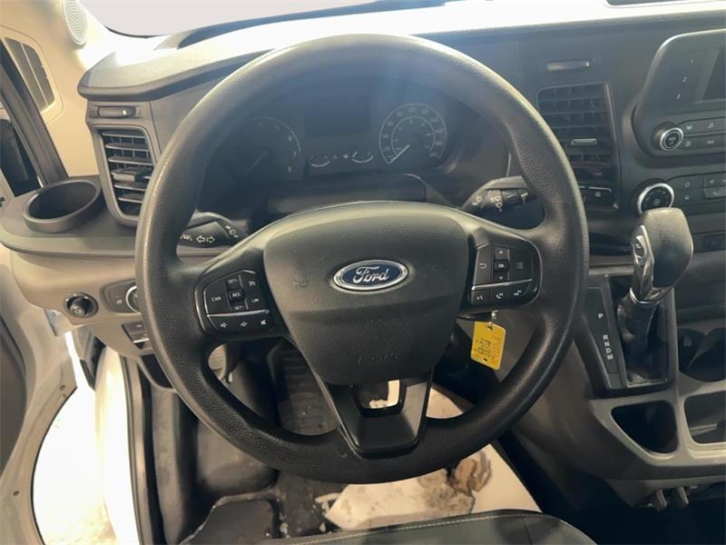 ford Transit fourgon utilitaire 2022 - 11