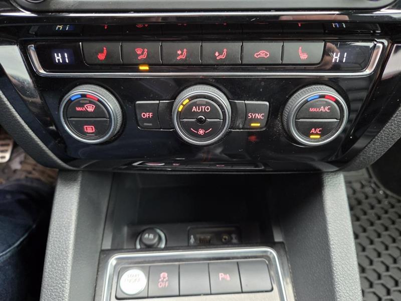 2017 Volkswagen Jetta - Image 20