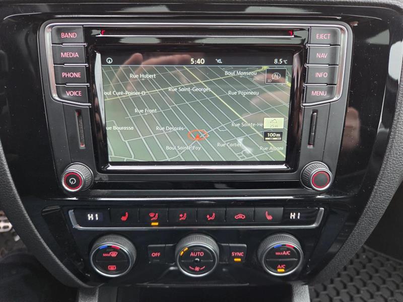 2017 Volkswagen Jetta - Image 21